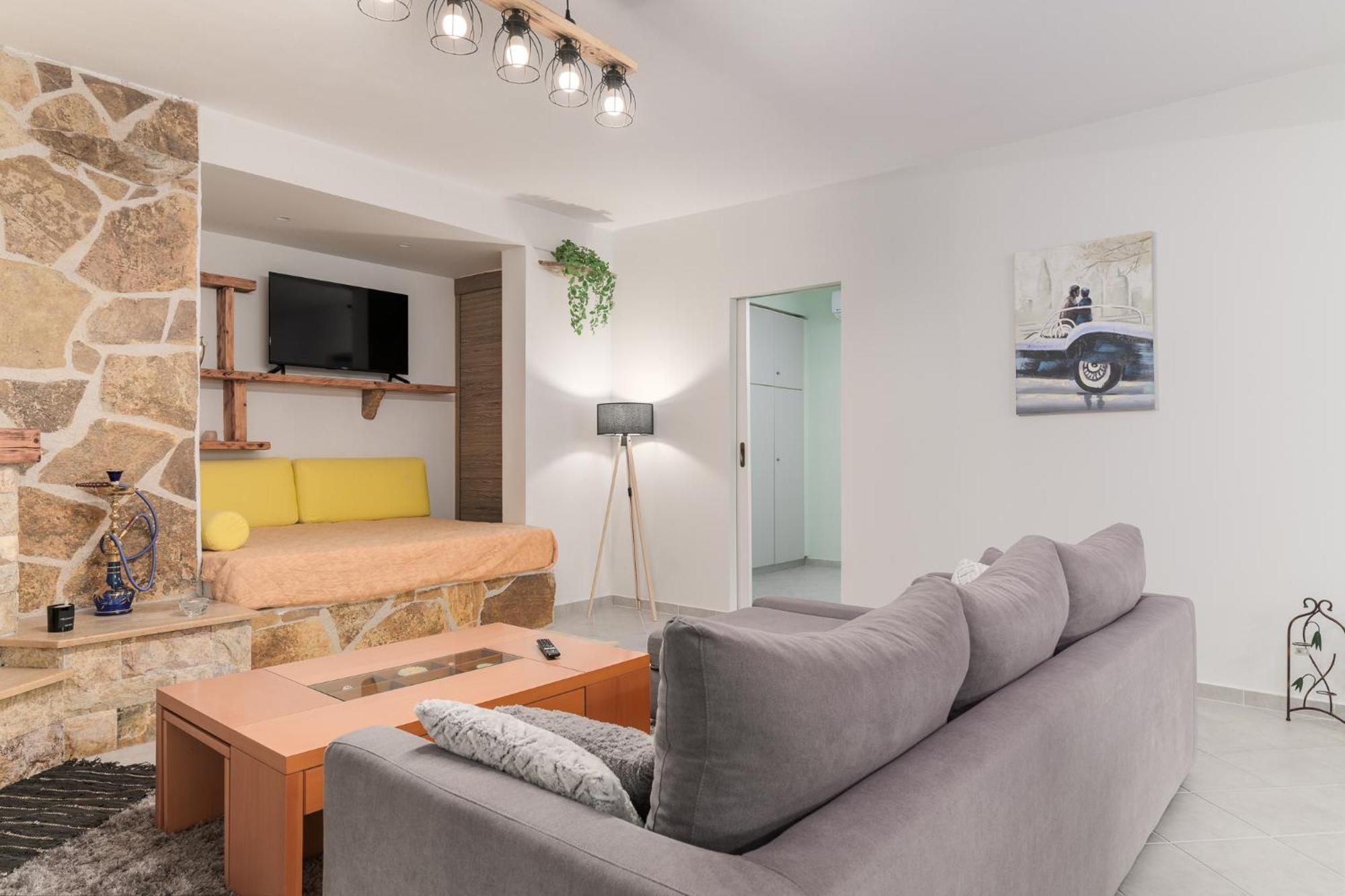 Domelia'S Luxury Apartments Near Airport & Beach Artemida  Exterior foto